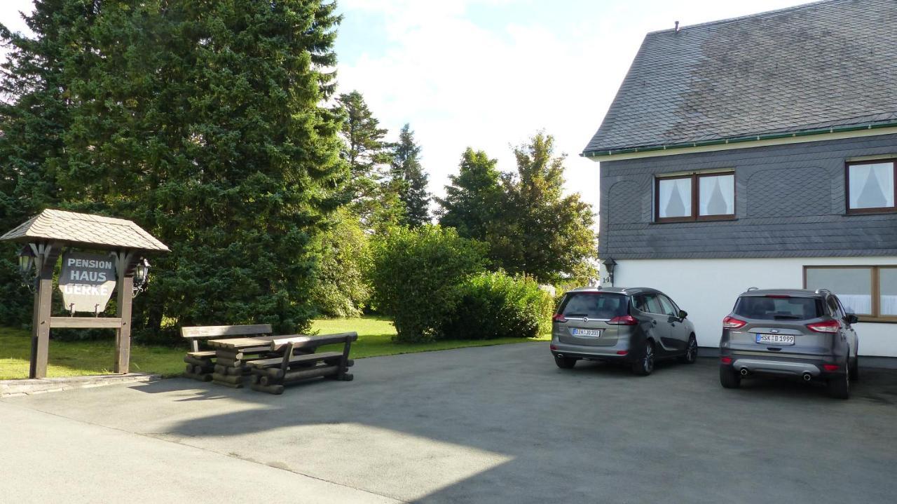 Aussichtsbauernhofpension Hof Gretchens Winterberg Esterno foto