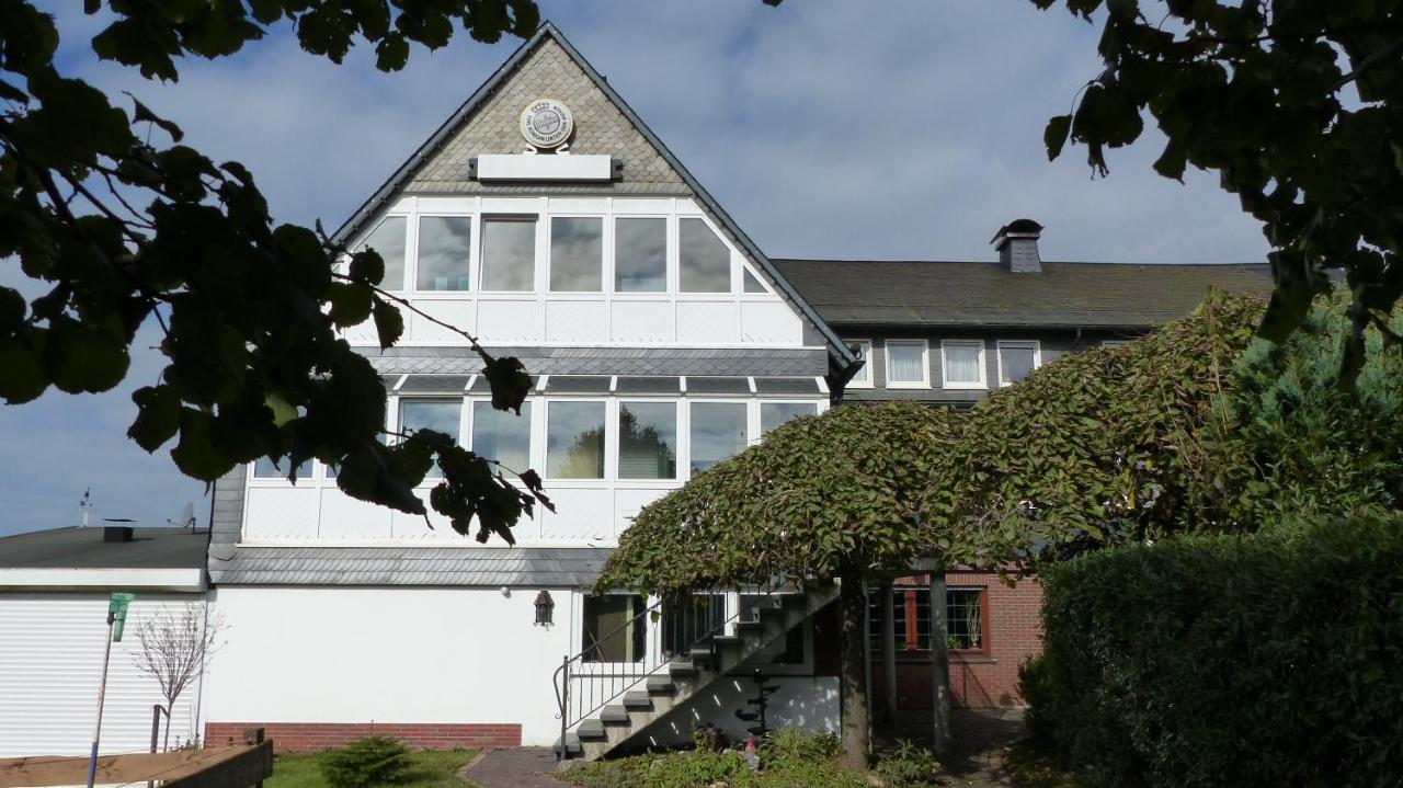 Aussichtsbauernhofpension Hof Gretchens Winterberg Esterno foto